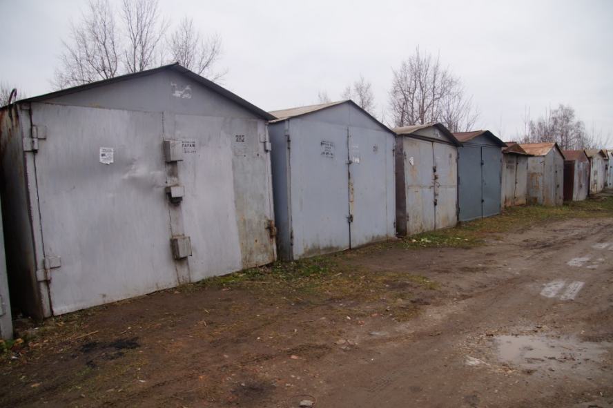 Продается Гараж, Октябрьская , район Ворошиловский, г. Донецк, Донецкая Народная Республика, Россия