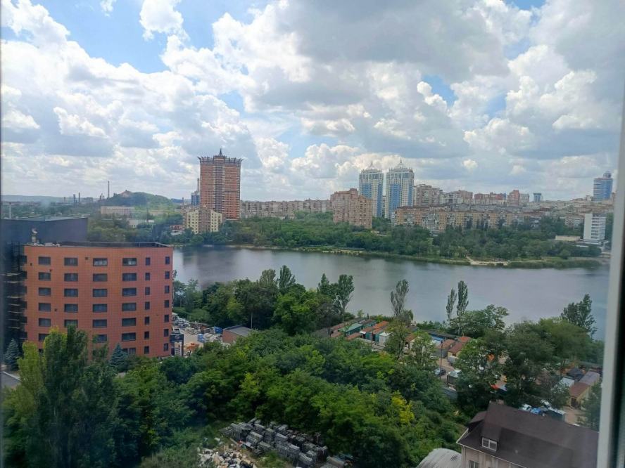 Продается Квартира, пр. Ильича , район Калининский, г. Донецк, Донецкая Народная Республика, Россия