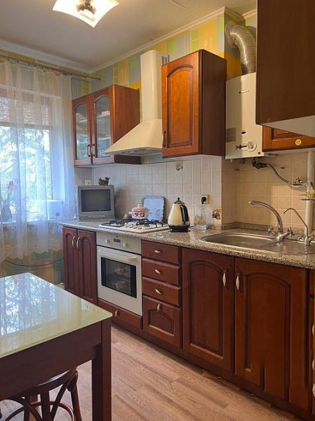 Продается Квартира, б Шахтостроителей , район Калининский, г. Донецк, Донецкая Народная Республика, Россия