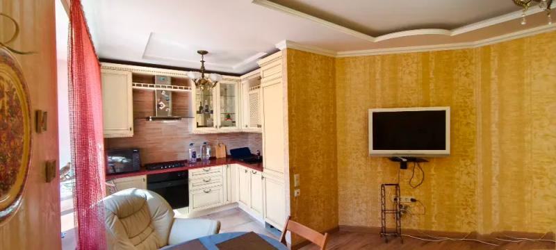 Продается Квартира, пр. Театральный , район Ворошиловский, г. Донецк, Донецкая Народная Республика, Россия