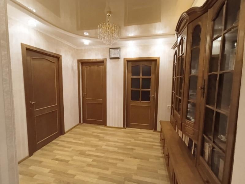 Продается Квартира, Малахова , район Ленинский, г. Донецк, Донецкая Народная Республика, Россия