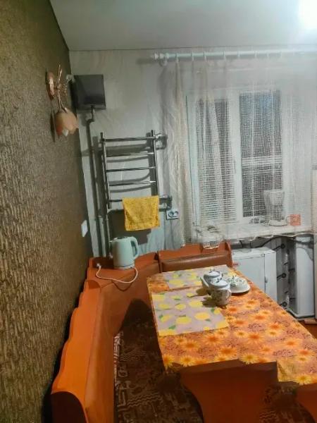Сдается в аренду Квартира, Депутатская 169, район Макеевка - Центрально-городской, г. Донецк, Донецкая Народная Республика, Россия