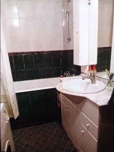Продается Квартира, пр. Дзержинского 6, район Ворошиловский, г. Донецк, Донецкая Народная Республика, Россия